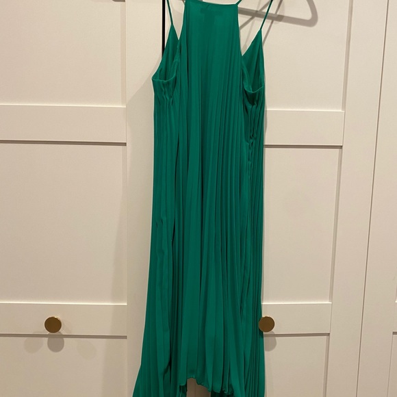 Emerald Green Slip Dress - Picture 3 of 4